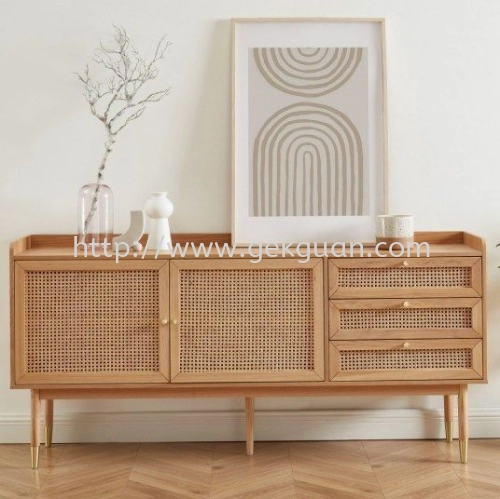 TC 011 - RATTAN TV CONSOLE