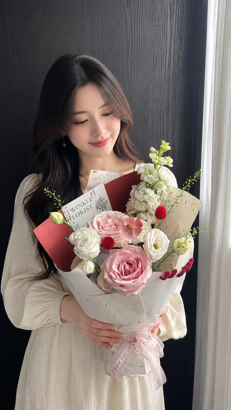 Fresh Flowers mix Bloom Bouquet  |  520 Valentines Bouquet