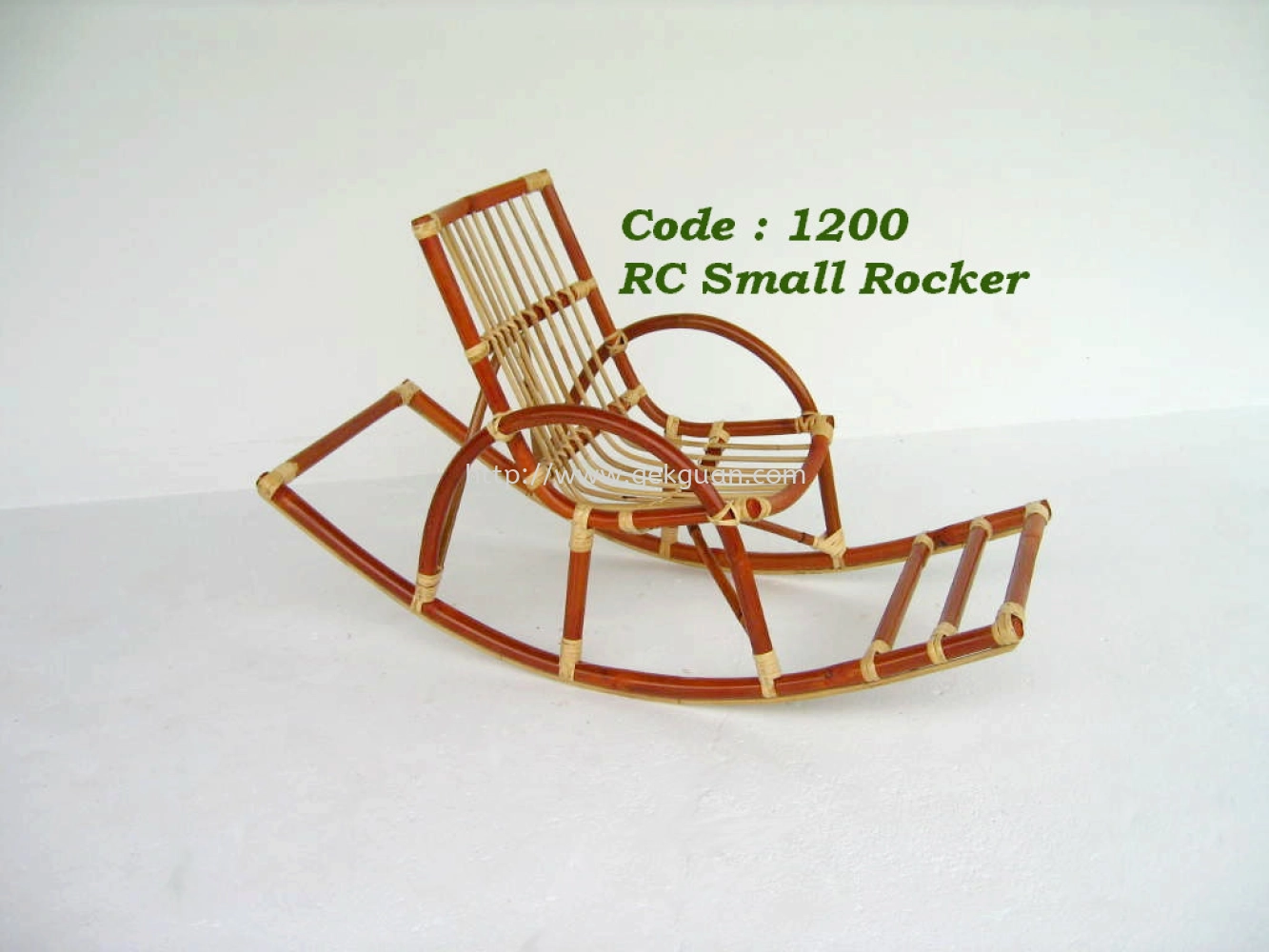 ROC 006 - RC FLAT HEAD ROCKING CHAIR (S)