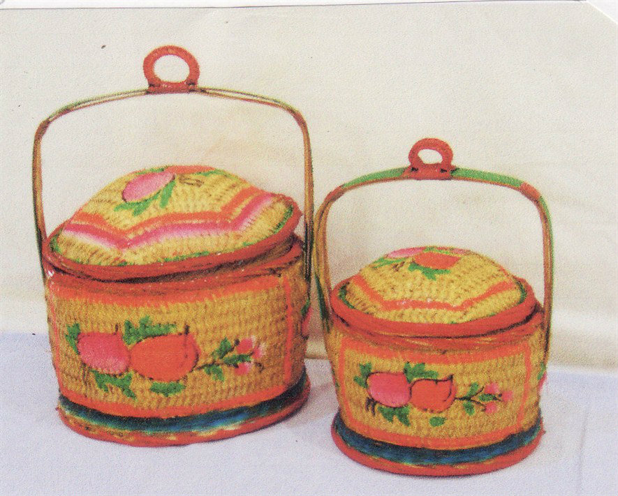 BAS 025 - 10 INCHES TEO CHEW BASKET  BAS 026 - 8 INCHES TEO CHEW BASKET