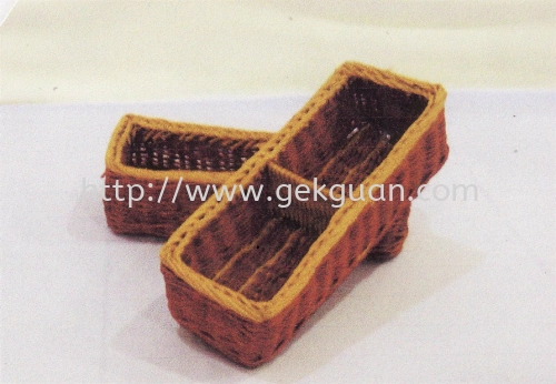 BAS 016 - RATTAN NAME CARD HOLDER