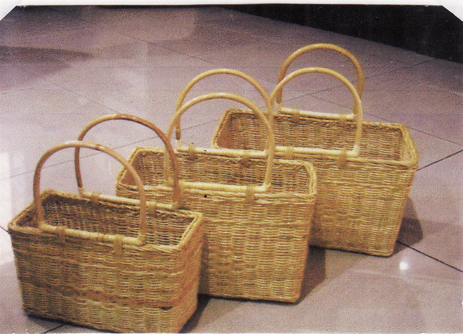 BAS 003 - RATTAN BASKET S/3