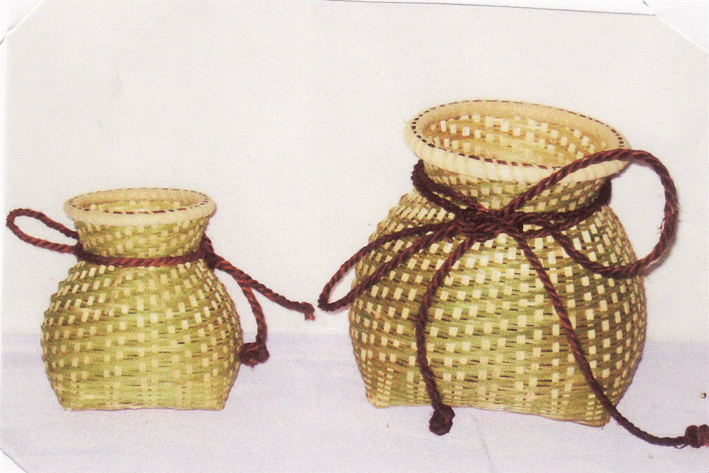 BAS 009 - BAMBOO FISH BASKET S/2