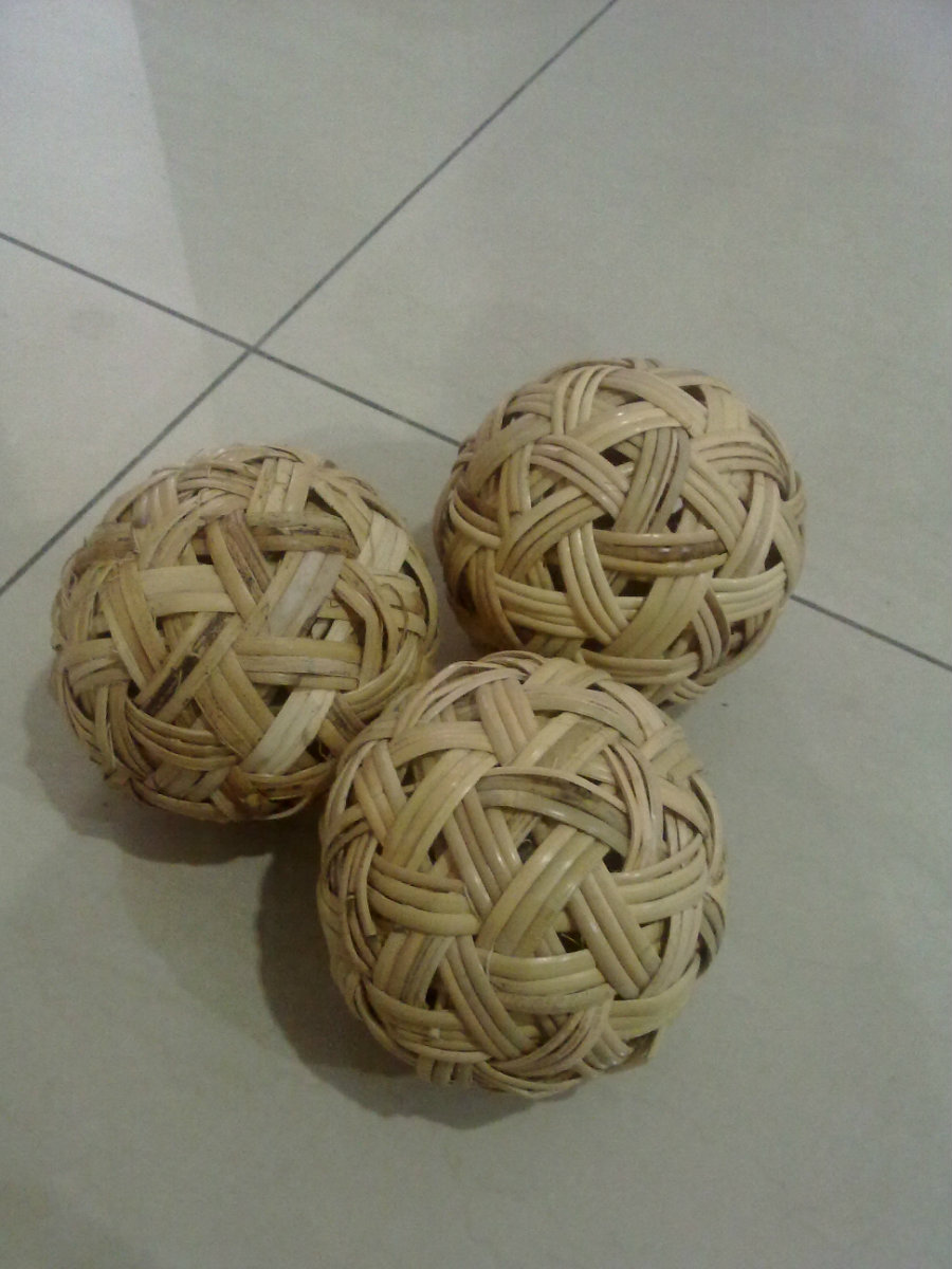 BT 002 - TAKRAW BALL (2 LAYER)