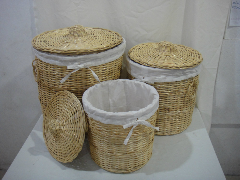 LAU 004 - RATTAN LAUNDRY S3