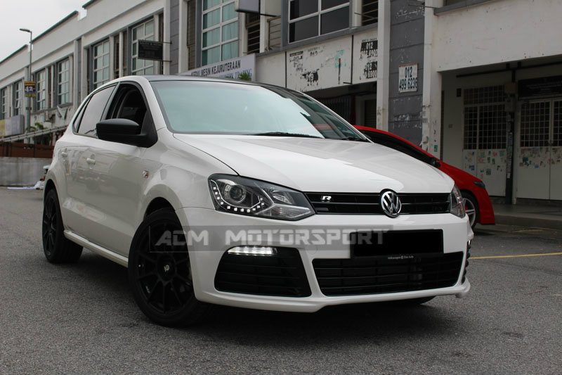 Volkswagen Polo hatchback R Front bumper