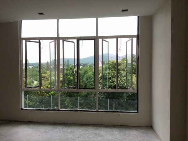 Aluminium Swing Window Aluminium Casement Window Aluminium Window Puchong, Selangor, Kuala Lumpur (KL), Malaysia. Supplier, Supply, Supplies, Service | LS Venture Glass Sdn. Bhd.