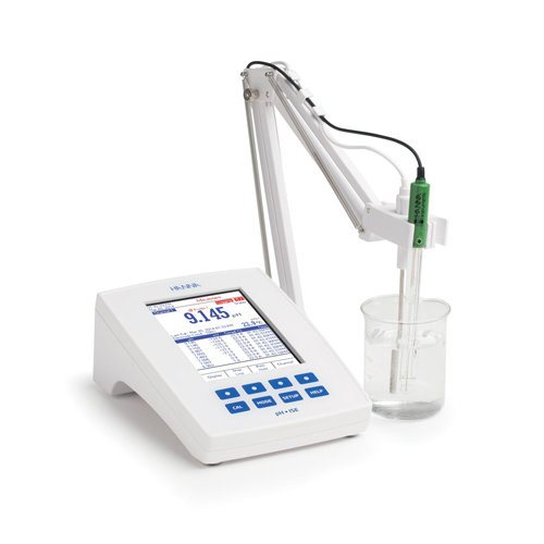 Research Grade Meters HI5222