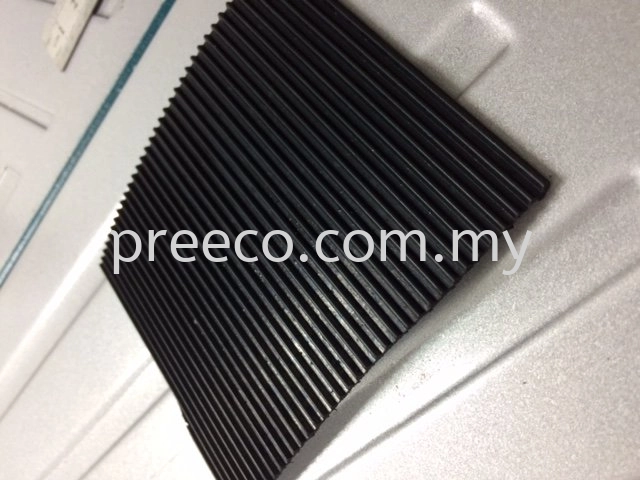 Corrugated Rubber Mat