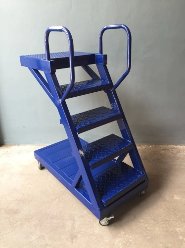 23262-4Step Ladder Trolley