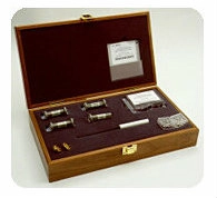 V11644A Mechanical Calibration Kit, 50 to 75 GHz, Waveguide, WR-15