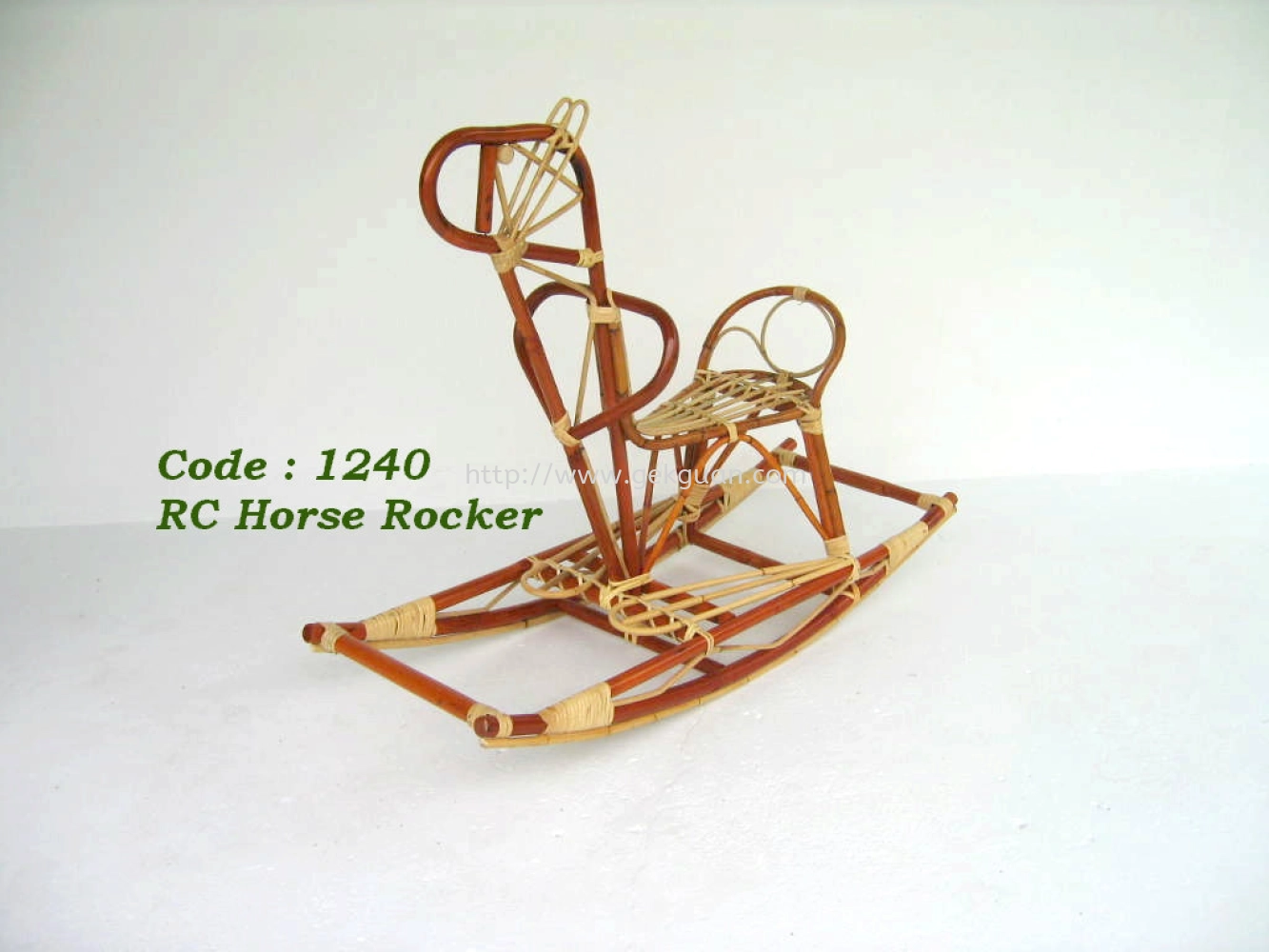 HOR 004 - RATTAN ROCKING HORSE