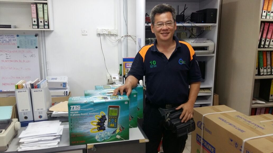 HVAC consultant glad with 3 units of TES 3600 3 Phase Power Analyzer