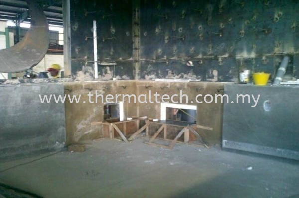 Hot Face Side Wall and Setting Tap&Drain Out Block Cable Industries Aluminium Industries Selangor, Malaysia, Kuala Lumpur (KL), Klang Service, Supplier, Supply, Installation | Thermaltech Solutions Sdn Bhd