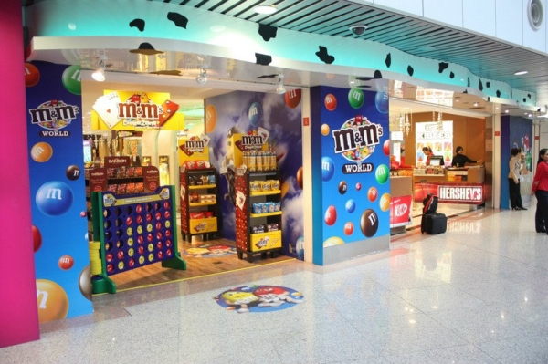 HPP Promotion Setup @ KLIA Promotion Booth Duty Free / Travel Retail Kuala Lumpur (KL), Malaysia, Selangor Design, Service | Thinkers Strategy Sdn Bhd