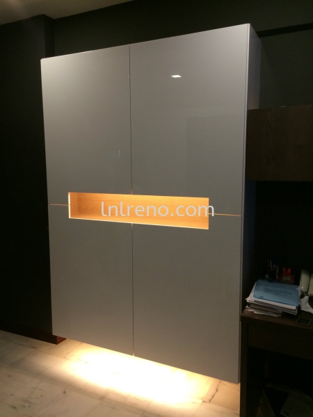 Renovation & Carpentry work in Condominium Emerald Hill Ampang Kuala Lumpur Selangor Malaysia #tvcabinet #tvconsole #plywood #melamine #veneer #spraypaint #laminate #wardrobe #kitchencabinet #studyroom #storagecabinet #shoecabinet #table #island #bench #displaycabinet #featurewall #flutedpanel Emerald Hill @ Ampang KL Condominium Renovation Project Petaling Jaya (PJ), Selangor, Kuala Lumpur (KL), Malaysia. Design, Renovation, Decoration | LNL Reno Enterprise