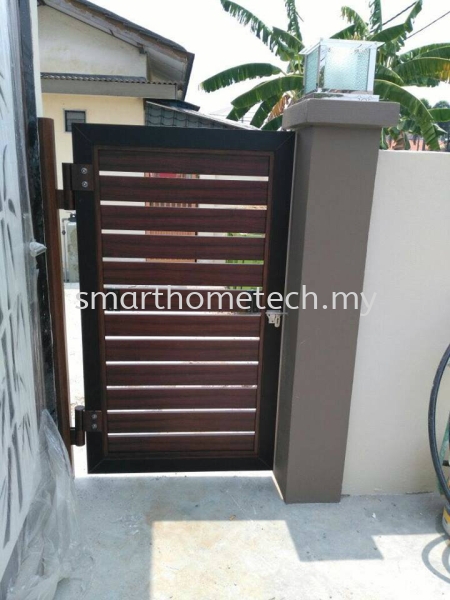  Wood Aluminium Aluminium Gate Melaka, Malaysia Supplier, Supply, Supplies, Installation | SmartHome Technology Solution