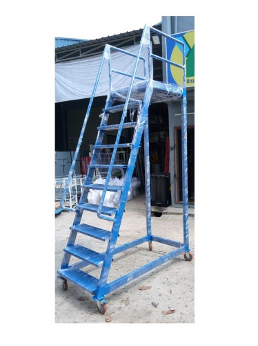 29744-LT8-LADDER TROLLEY-2500MM HIGH PLATFROM