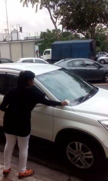 Car Windscreen Flyer Distribution Car Windscreen Insertion Local Distribution Malaysia, Selangor, Kuala Lumpur (KL), Puchong Services, Distribution, Delivery | DDG Enterprise