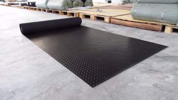 Diamond Plate Rubber Flooring