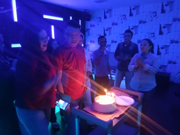 VIP ROOM VK888 BIRTHDAY PART AT V KBOX SENTUL VIP ROOM VK888 BIRTHDAY PARTY AT V KBOX SENTUL Latest Activities Kuala Lumpur (KL), Malaysia, Selangor Entertainment | V KBOX SDN BHD