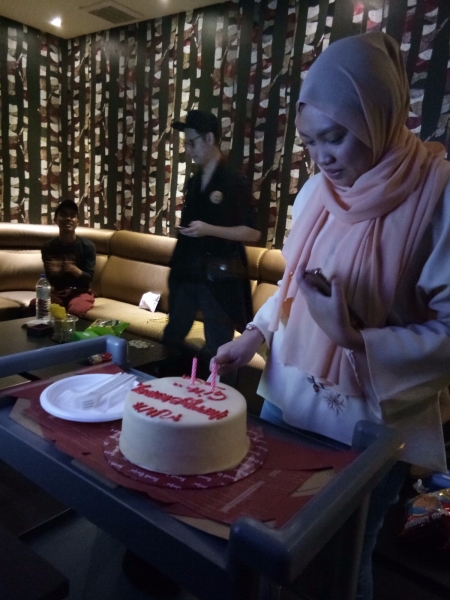 Birthday Part At V KBOX Medium Room Birthday Part At V KBOX Medium Room Latest Activities Kuala Lumpur (KL), Malaysia, Selangor Entertainment | V KBOX SDN BHD