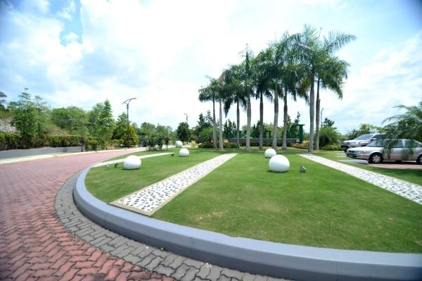  Hardscape Palmiera Kuala Lumpur Landscape Projects Kuala Lumpur (KL), Malaysia, Selangor, Johor Bahru (JB), Damansara, Bukit Indah Services, Projects | Ecogarden Landscape Sdn Bhd