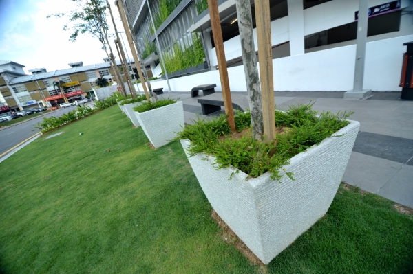  Softscape Malawati Mall Kuala Lumpur Landscape Projects Kuala Lumpur (KL), Malaysia, Selangor, Johor Bahru (JB), Damansara, Bukit Indah Services, Projects | Ecogarden Landscape Sdn Bhd