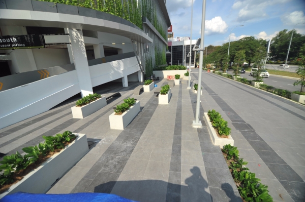  Softscape Malawati Mall Kuala Lumpur Landscape Projects Kuala Lumpur (KL), Malaysia, Selangor, Johor Bahru (JB), Damansara, Bukit Indah Services, Projects | Ecogarden Landscape Sdn Bhd