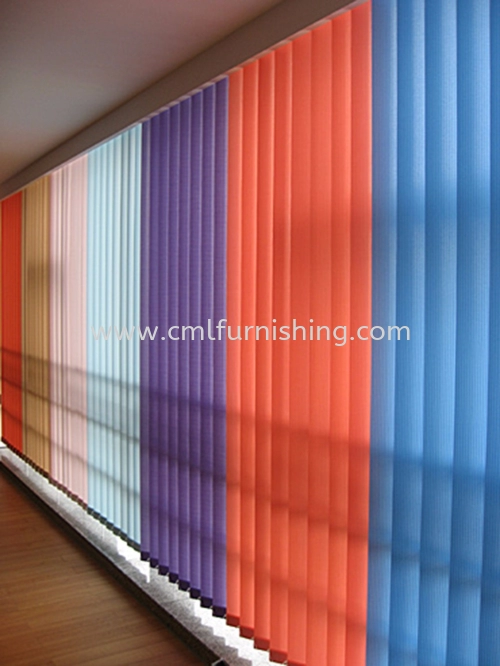 mixed-colour-vertical-blinds 1