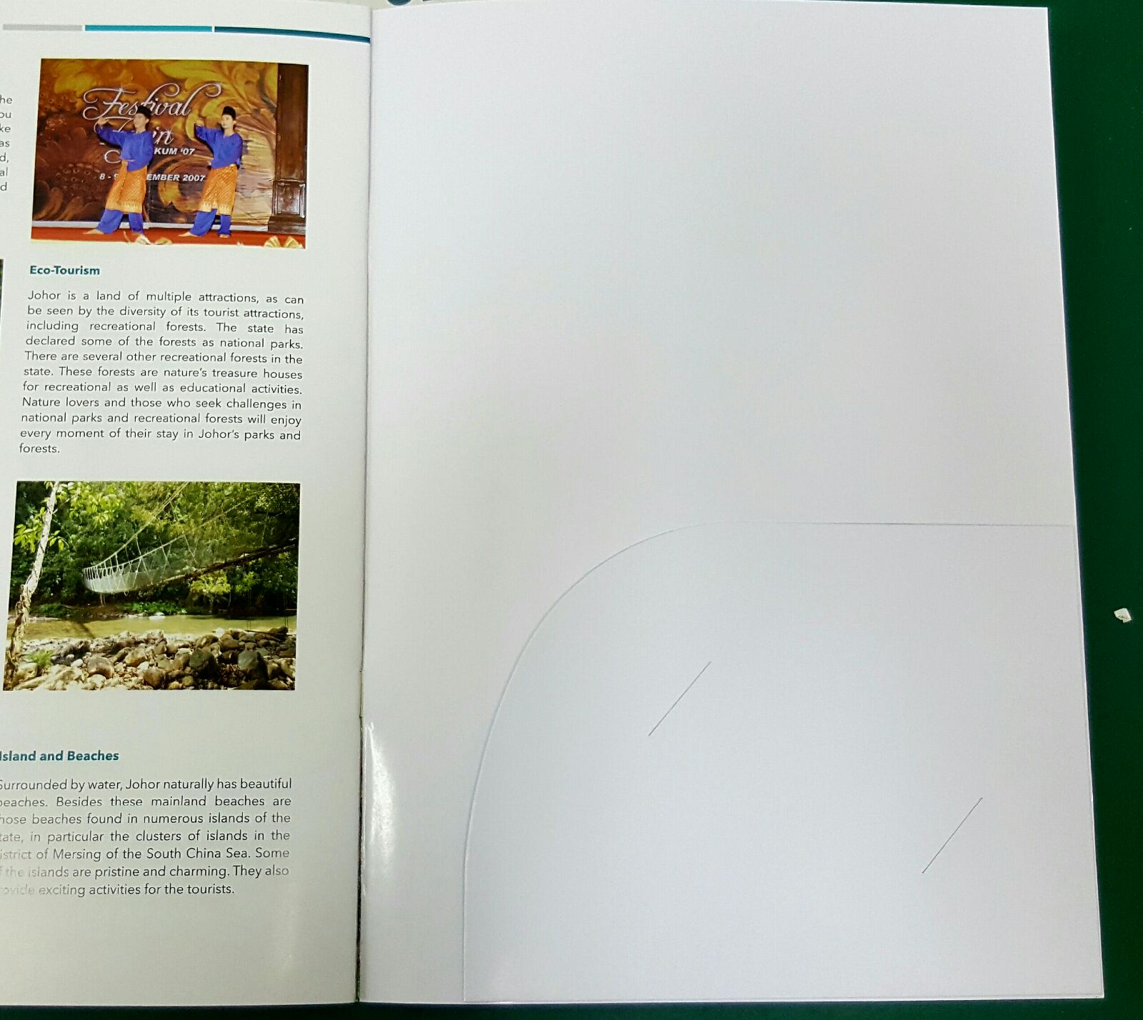 Booklet + Pocket