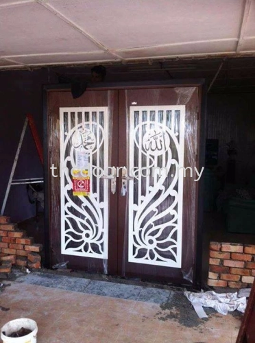 Steel door