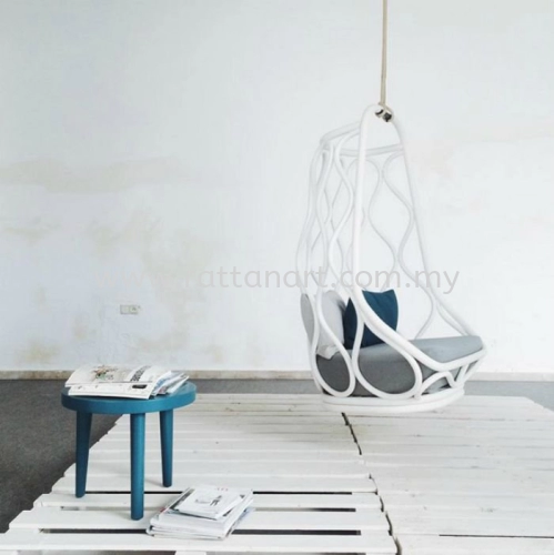 RATTAN HANGING CHAIR DIAMOND