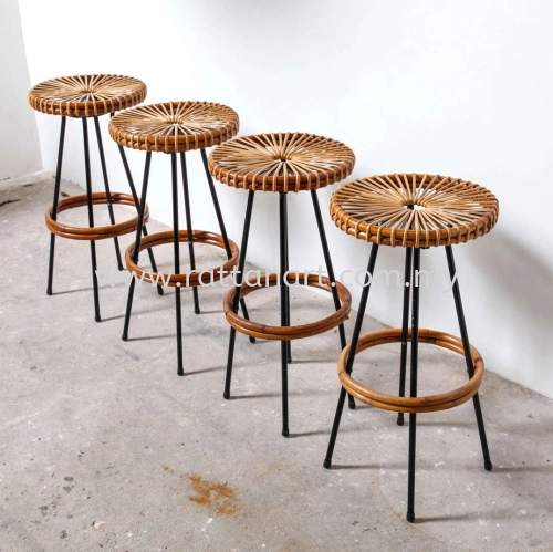 RATTAN BAR STOOL SUNNY