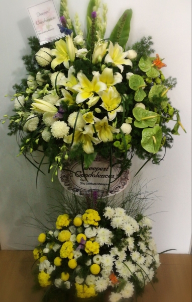 Funeral Arrangment (FA-172) Big Funeral Flower Arrangement Funeral Arrangement Kuala Lumpur (KL), Selangor, Malaysia Supplier, Suppliers, Supply, Supplies | Shirley Florist
