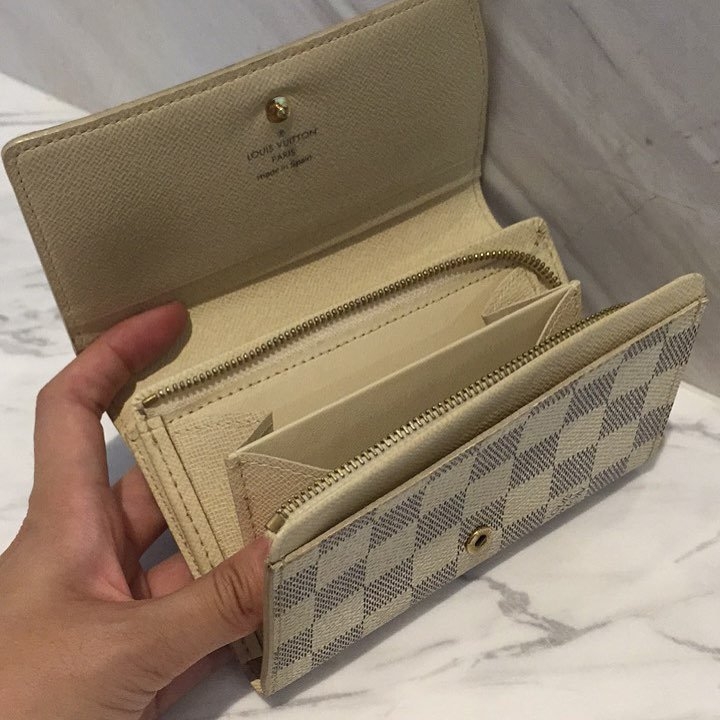 Louis Vuitton Damier Azur Short Wallet Louis Vuitton Kuala Lumpur (KL),  Selangor, Malaysia. Supplier, Retailer, Supplies