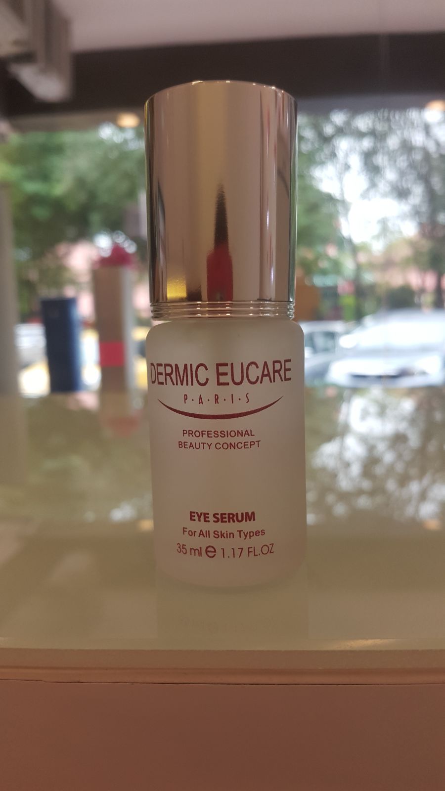 Eye Serum