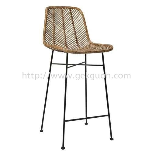 RBS 009 - RATTAN + STEEL BAR STOOL