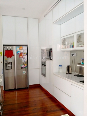 Aluminium kitchen cabinet - Saujana Golf & Country Club