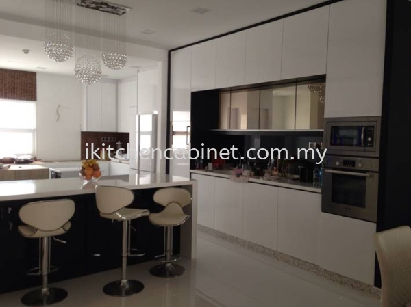 M19 - Island cabinet with color glass door Modern Series Kitchen Cabinets Selangor, Malaysia, Kuala Lumpur (KL), Puchong Supplier, Suppliers, Supply, Supplies | i-Kitchen Cabinet Sdn Bhd
