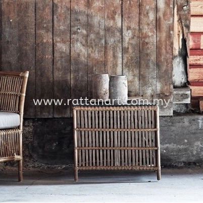 RATTAN SIDE TABLE PIANO