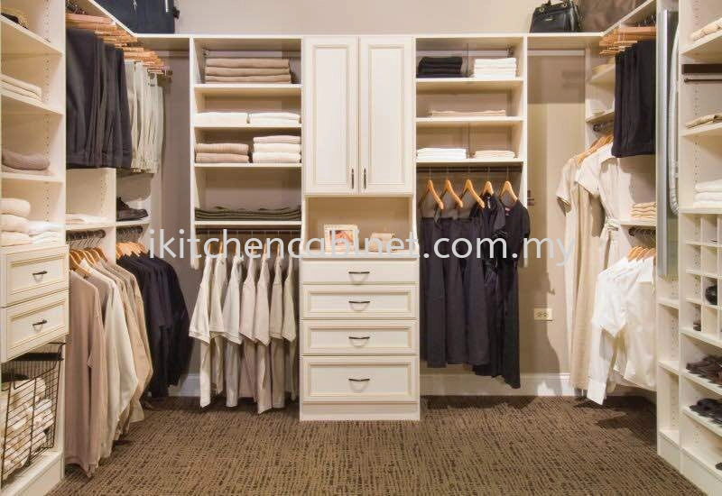 Walk-In Wardrobe