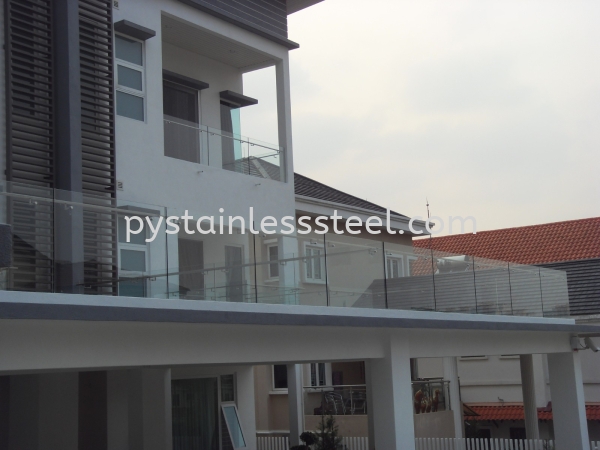 Stainless Steel Balcony Handrail With Glass Stainless Steel Balcony Handrail With Glass Stainless Steel Balcony Handrail  Selangor, Kajang, Kuala Lumpur (KL), Malaysia Contractor, Supplier, Supply | P&Y Stainless Steel Sdn Bhd