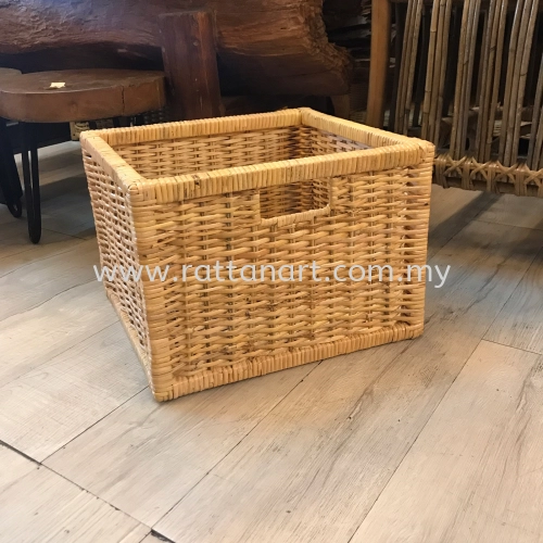 RATTAN PEEL STORAGE BASKET