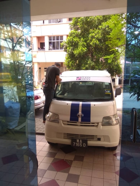  Van Wrapping Sticker Vehicle Wrapping Seri Kembangan, Selangor, Kuala Lumpur, KL, Malaysia. Service, Supplier, Supplies, Supply | Color Dot Com Sdn Bhd