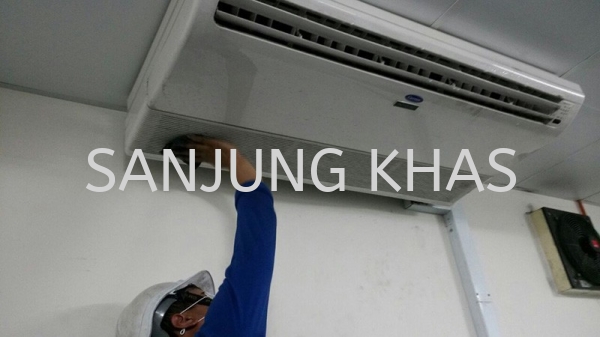 Preventive Maintenance and Servicing of Air Conditioning Equipment Split Unit Servicing and Repair Air Conditioner Repairs & Services Selangor, Malaysia, Kuala Lumpur (KL), Shah Alam Repair, Maintenance, Service | Sanjung Khas Sdn Bhd