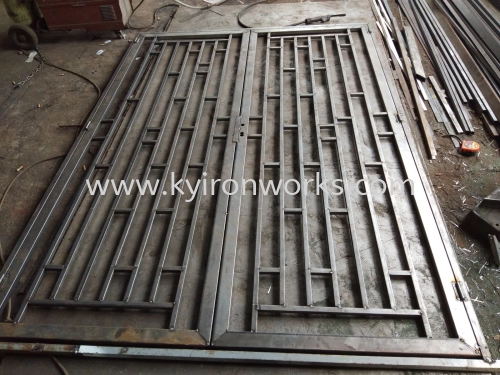 Mild Steel Main Swing Door