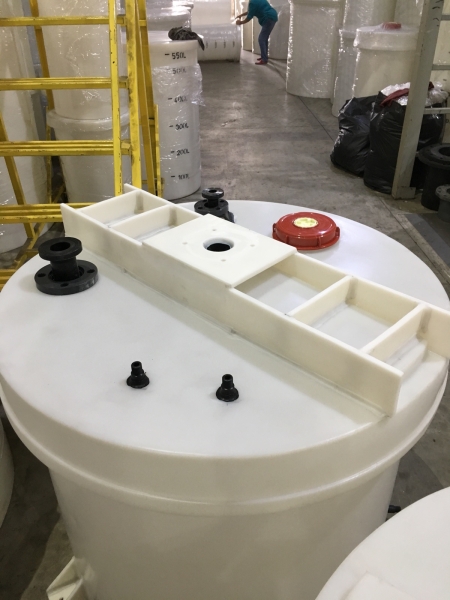 DBM 550 C/W PE Mixer motor Sit DBM PE Rotational Molded Storage Tank Malaysia, Selangor, Kuala Lumpur (KL). Supplier, Suppliers, Supply, Supplies | Dayamas Technologies Sdn Bhd