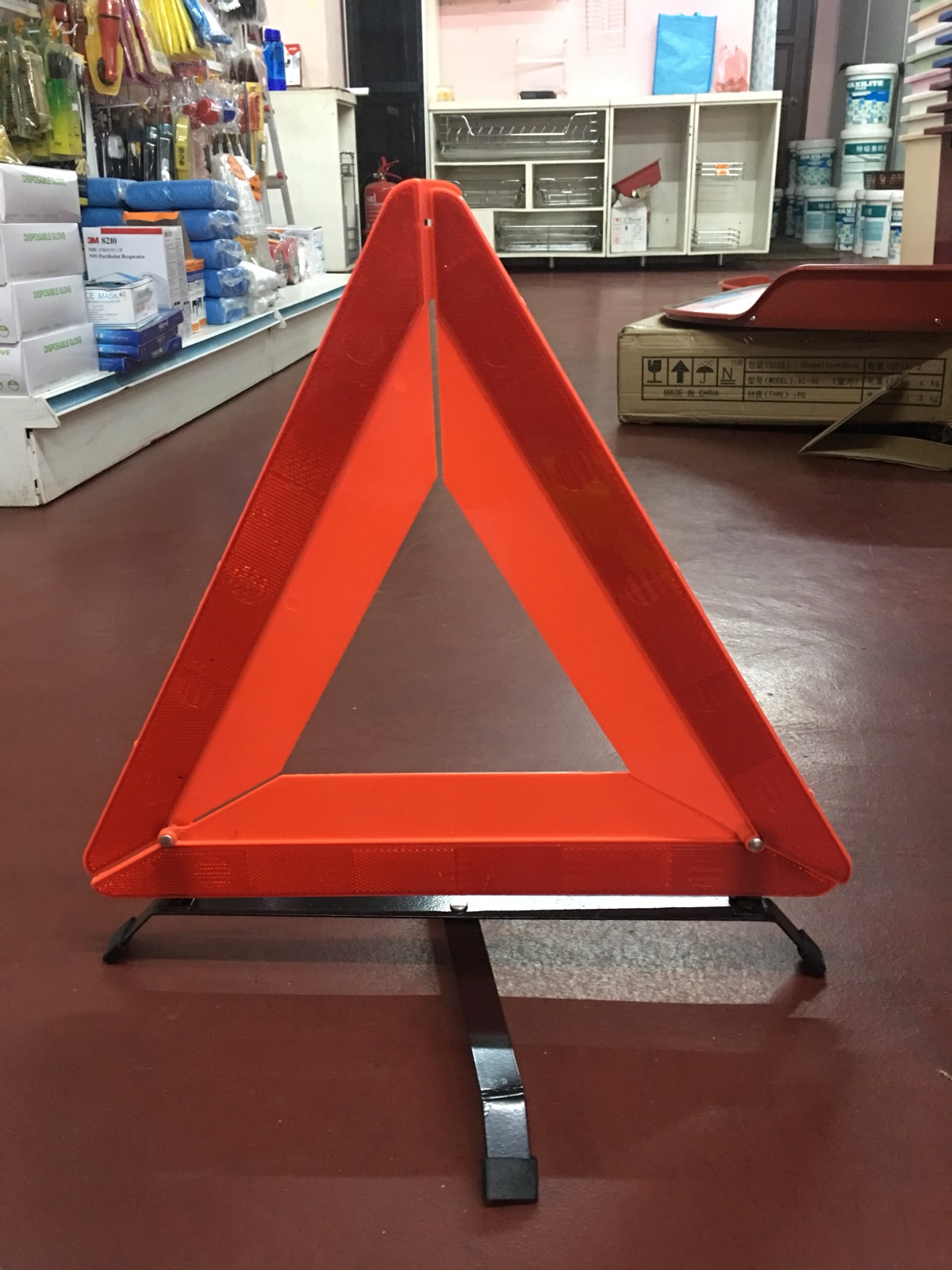 Triangle Safety Stand 