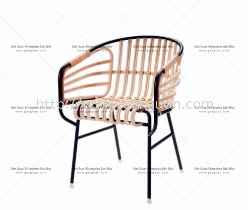 RSC 004 - RATTAN + STEEL CHAIR 